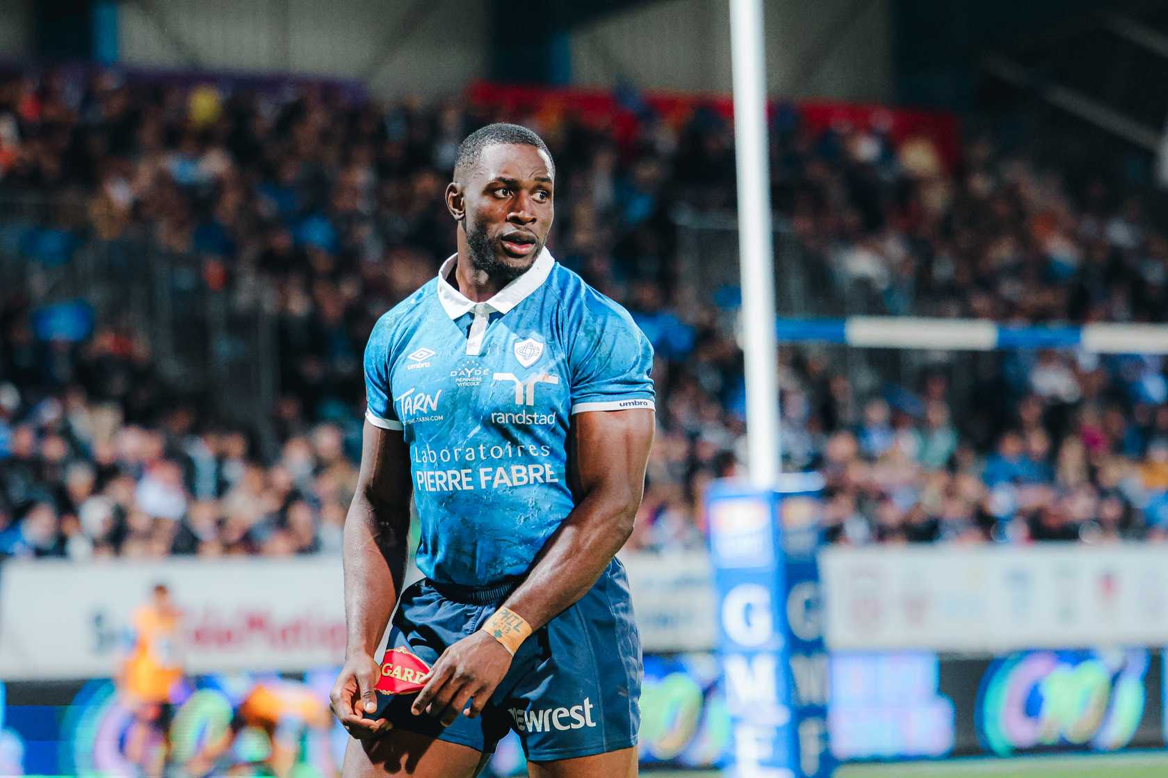Christian Ambadiang suspendu quatre semaines