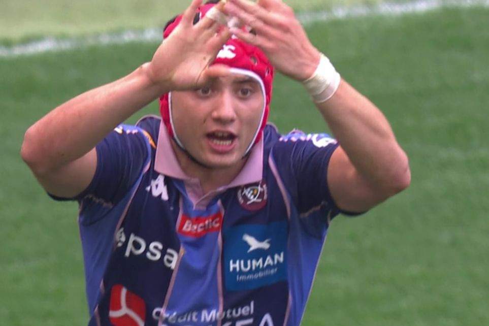 Louis Bielle-Biarrey : &ldquo;Je me suis fait un peu taper sur les doigts parce que j&rsquo;ai compl&egrave;tement oubli&eacute; de jouer neuf&rdquo;