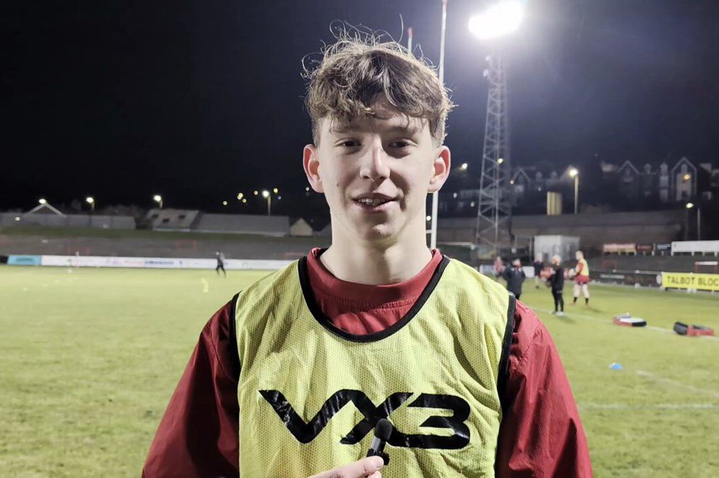 Un jeune demi d’ouverture gallois vers l’UBB ?